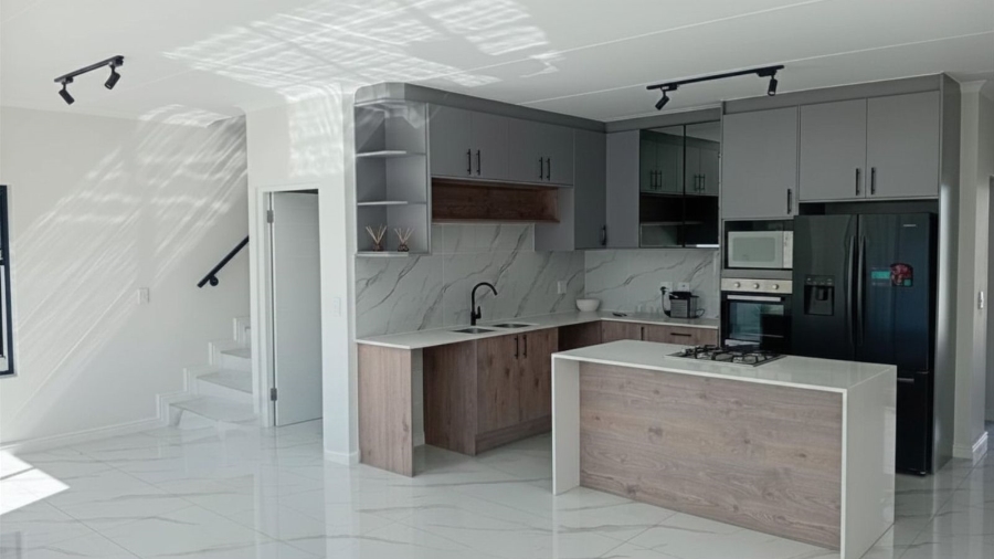 3 Bedroom Property for Sale in Sandown Western Cape